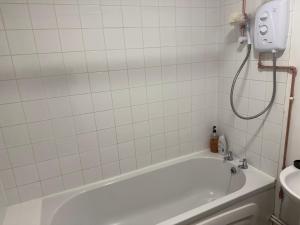 Homely Apartment entire one bedroom apartment