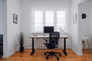 Luminous Central Retreat Spacious 2BD Apartment by Flat Mаnager