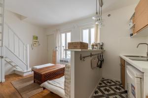 Le Paris Secret - 2 Prs - Louvre - Paris