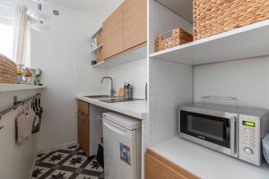 Le Paris Secret - 2 Prs - Louvre - Paris