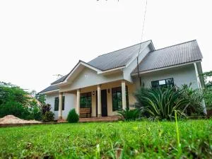 Karibu Cottage Safari - Same