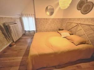 Maisons de vacances Maison de village sud Touraine avec piscine proche Chinon Azay : photos des chambres