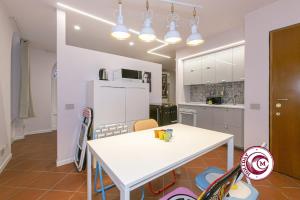 C M Barberini Vacation