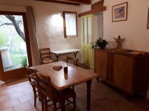 Maisons de vacances Gite nature les ANOURES en PROVENCE : photos des chambres