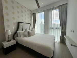 Lake view apartment in Laguna