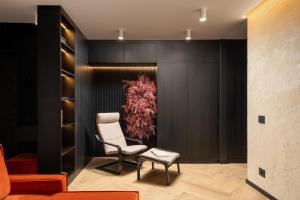 Amber - Central Luxury Apartment by Selestate