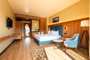 The White Rock Inn & Dine