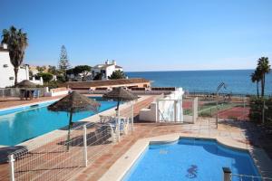 Mansion Apartment With Sea Views