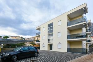 Compass Luxury Apartment