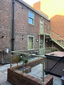 Town Centre Apartments with Spa