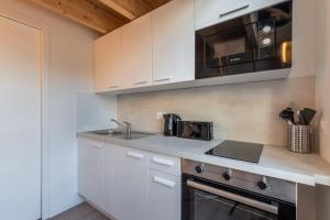 Appartements Grand studio pour deux personnes en mezzanine : photos des chambres