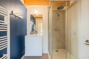 Appartements Grand studio pour deux personnes en mezzanine : photos des chambres
