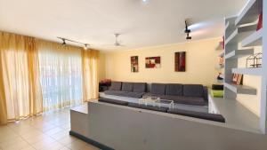 Spacious Penthouse Palmeras Ocean View 300 m to the Beach