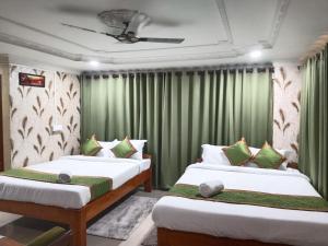 Hotel Pariwar Mahal