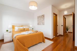 Spacious Escape Near the Beach by Host Wise