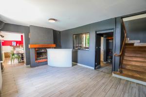 Villas Crazy Villa Gilliere 61 - Heated pool - Basket - 2h Paris - 30p : photos des chambres