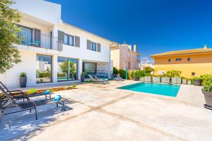 Villa Kasalmar by Bebreeze