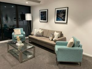 Executive 3 Bedroom Apartment in Southbank