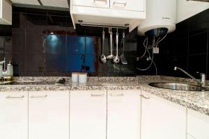 Central Apart in Vibrant Bairro Alto