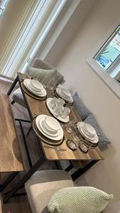 2 Bed House Near NEC & Birmingham Airport Free Parking & Wifi