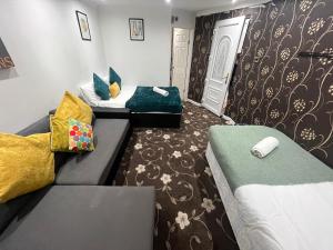 4 bedroom cosy home Birmingham