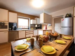 Chalet confortable avec cheminée, animaux acceptés, parking, wifi gratuit - FR-1-181-2796 - Arc 1950