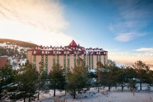 Palan Ski & Convention Resort Hotel