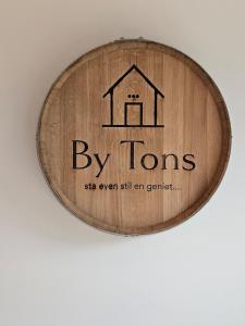 By Tons Huisje inclusief twee fietsen