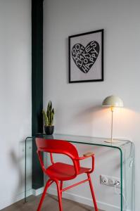 Appartements Studio equipe avec parking gratuit : photos des chambres