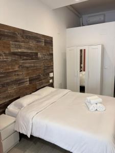 HERMOSO PISO a 3 min de la ESTACION DE BUS Y TREN AVE