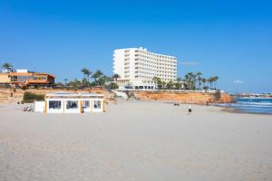 Dahlia - Luxurious Apartment with Spacious Terrace