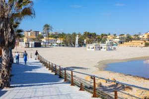 Dahlia - Luxurious Apartment with Spacious Terrace