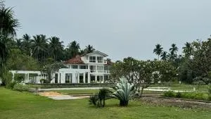 Turtlepoint Luxe Villa - Netolpitiya