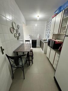 Apartamento na Enseada Azul