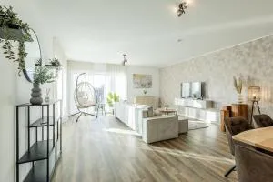 Sky Penthouse 08 I Aufzug I TV I Gasgrill I WiFi - Rhynern