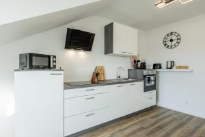 Sky Penthouse 08 I Aufzug I TV I Gasgrill I WiFi