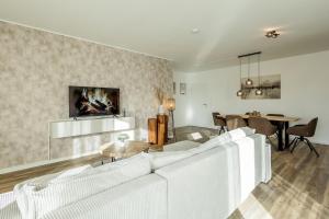 Sky Penthouse 08 I Aufzug I TV I Gasgrill I WiFi