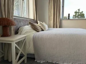 IEC Campus - Rowls Allen