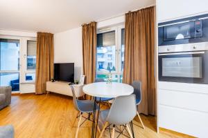 Apartamenty Zamkowe- High Standard Apartment City Center by StayNest