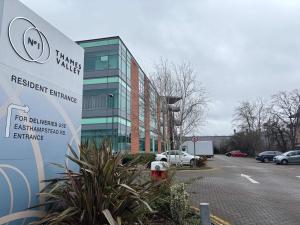 Modern Studio in Bracknell with free Parking