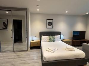 Modern Studio in Bracknell with free Parking