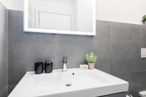 Easylife - Milano - G Emiliani 1 114 - Porta Romana