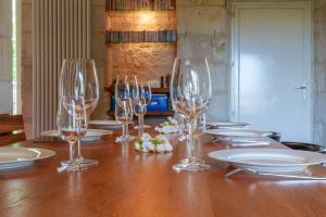 Maisons de vacances Maison de campagne sud Touraine avec piscine 8px : photos des chambres