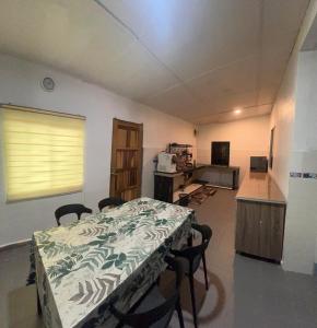 ALF HomeStay Balok Gebeng