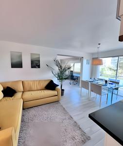 Espacioso y luminoso Depto