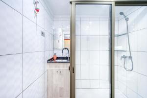 Studio Capital - Metro & AC