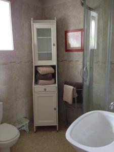 Appartements Brittany Countryside Retreat 3 Bedrooms Sleeps 6 Pet Friendly Heated Swimming Pool Free Wifi : photos des chambres
