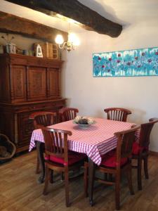 Appartements Brittany Countryside Retreat 3 Bedrooms Sleeps 6 Pet Friendly Heated Swimming Pool Free Wifi : photos des chambres