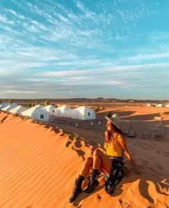 Sahara vibes luxury camp - 梅尔祖卡