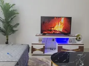 Dee Luxury Apartment - Frere Town